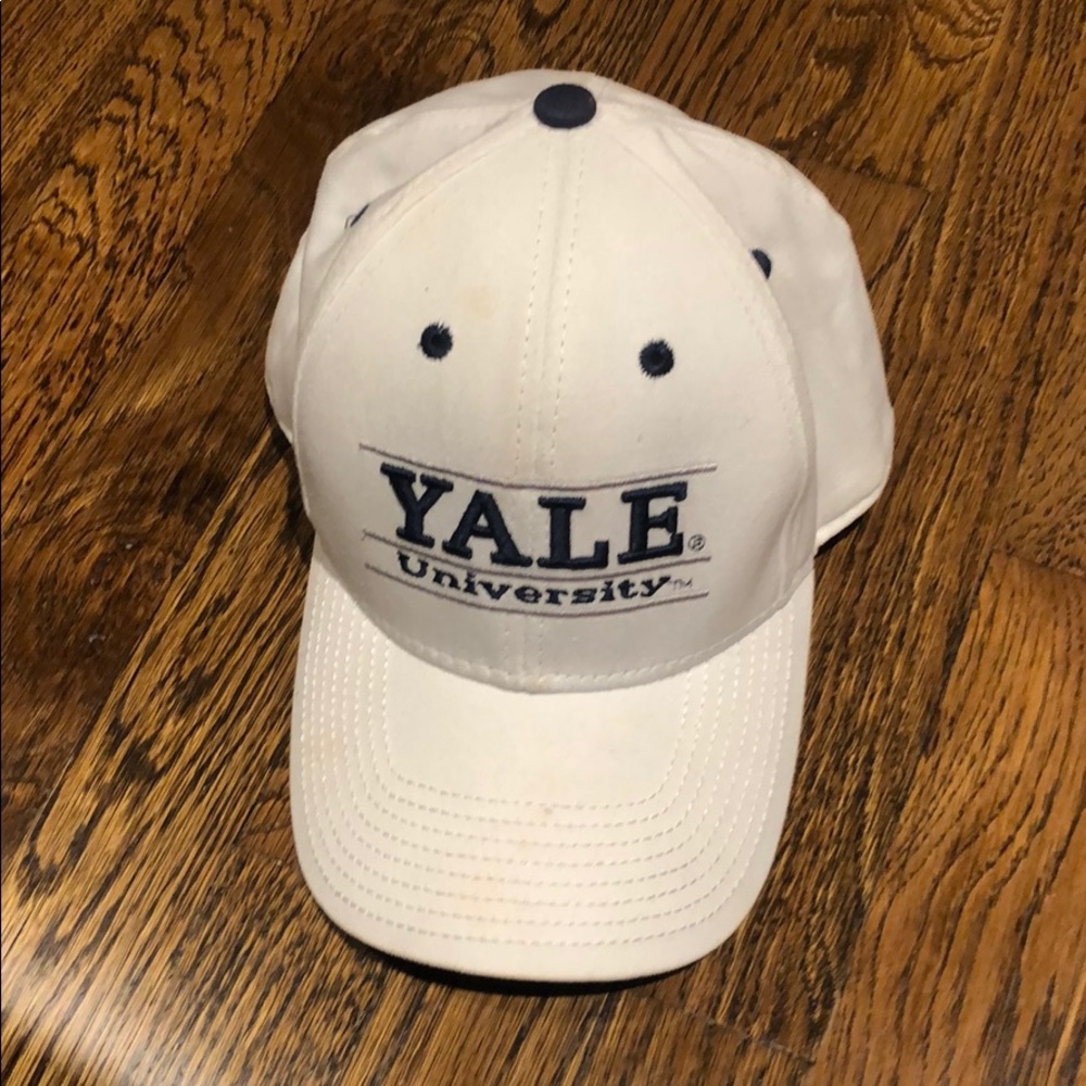 Yale University - SnapBack Cap - Bar Style